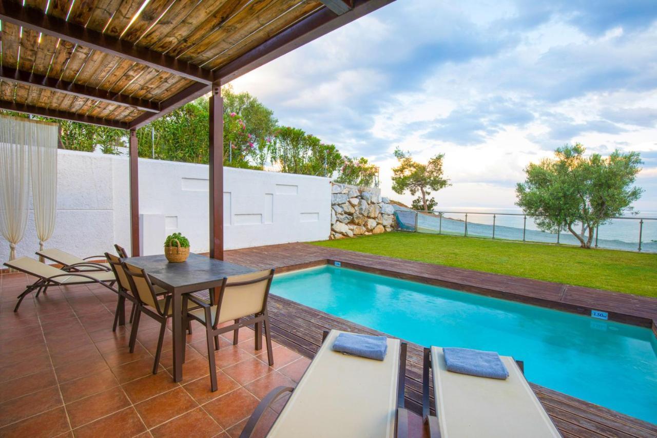 Kalma Villa Ena Nea Moudania Ngoại thất bức ảnh