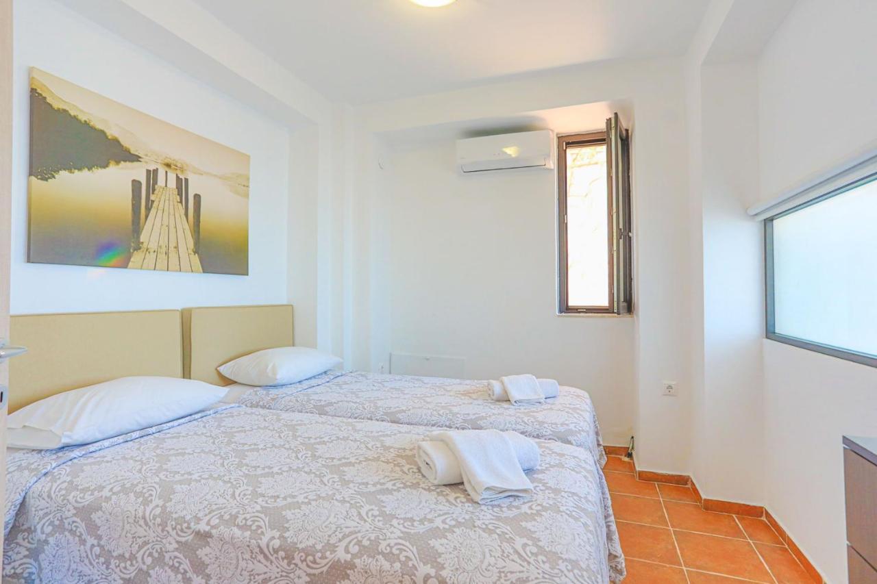 Kalma Villa Ena Nea Moudania Ngoại thất bức ảnh